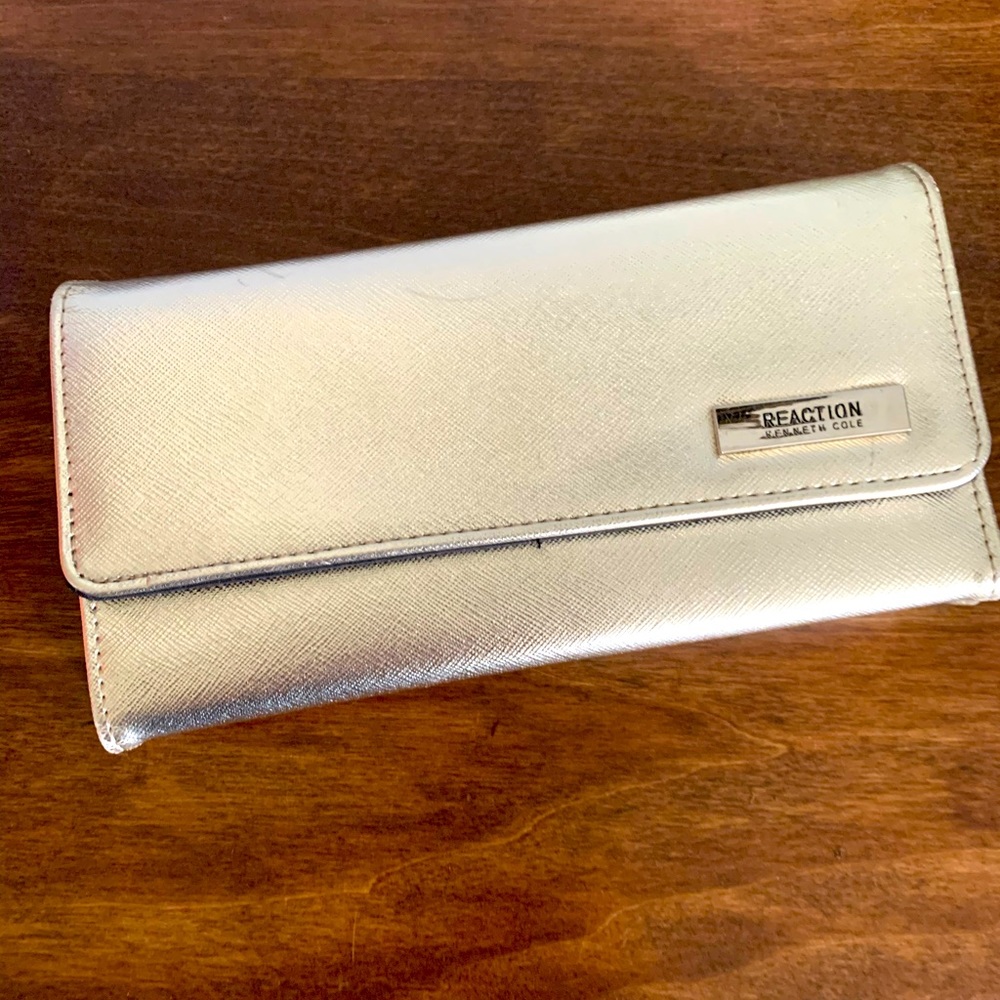 Kenneth Cole Reaction Tri-fold Wallet